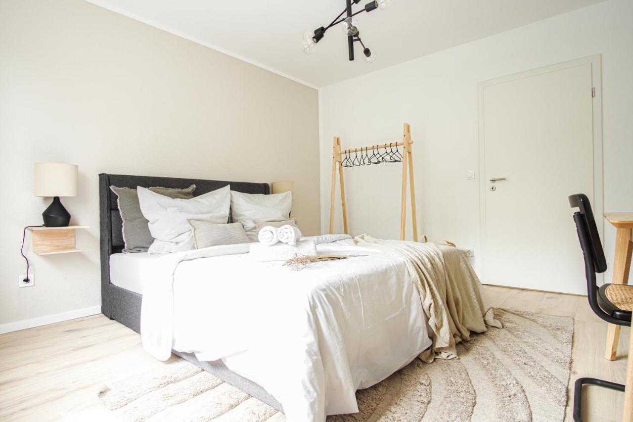 Homefy Feel-Good Apartment - Own Parking, Balcony And Garden Essen Exterior foto
